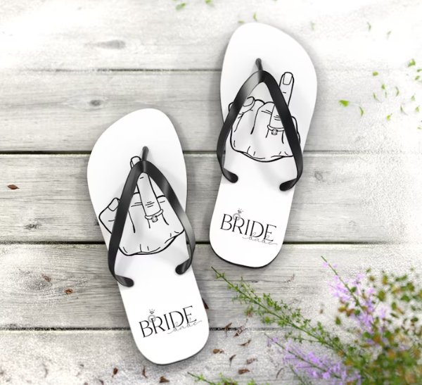 Creating a flip flop basket for my wedding guests