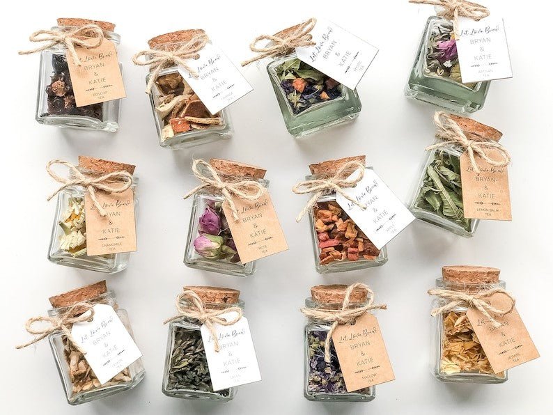 10 Great Fall Wedding Favors for Guests 2014