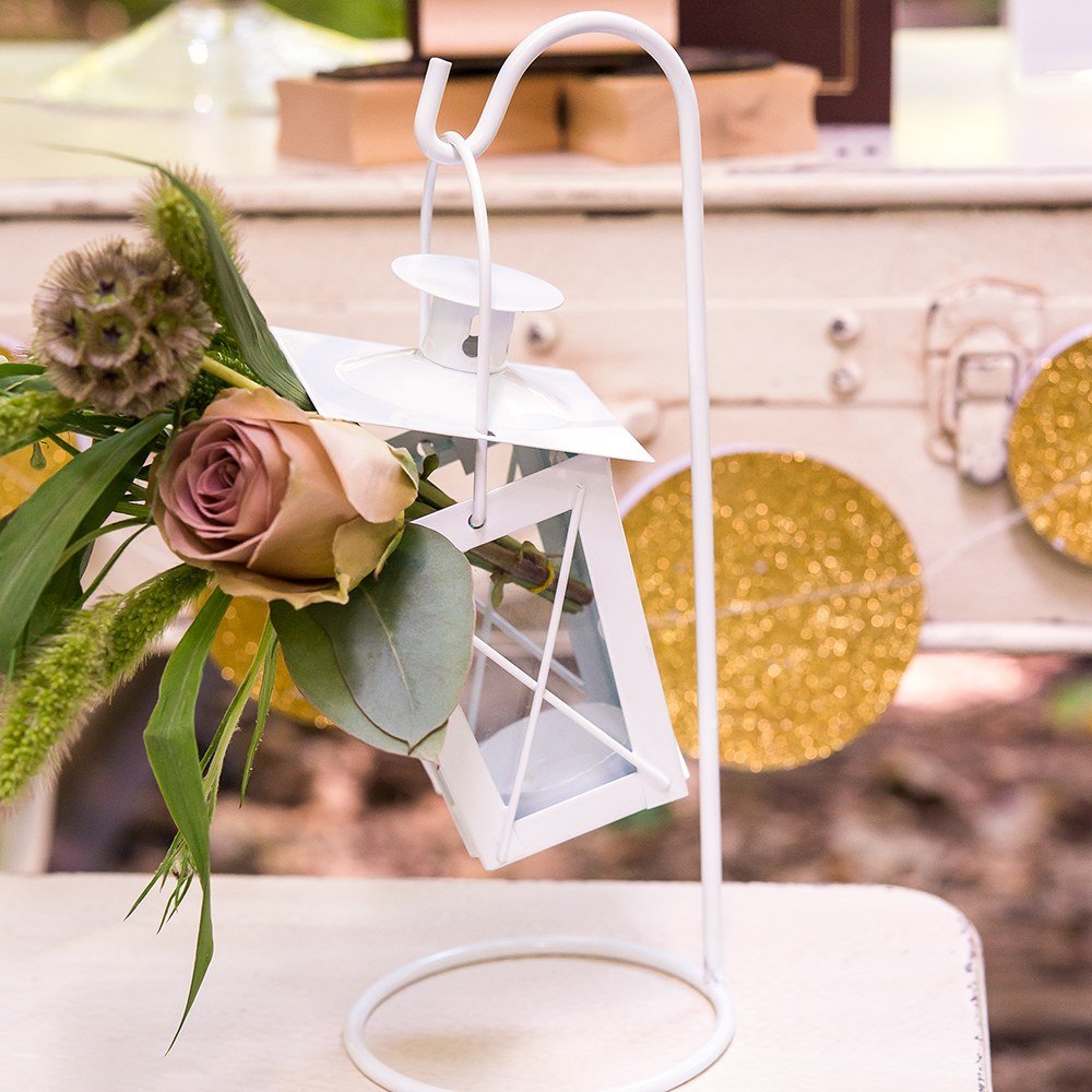 https://www.foreverweddingfavors.com/cdn/shop/products/mini-lanterns-with-hanger-478640_1200x.jpg?v=1686403364