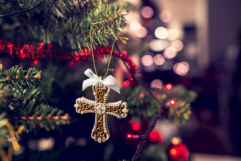 Stunning Vintage Cross Ornament - Forever Wedding Favors